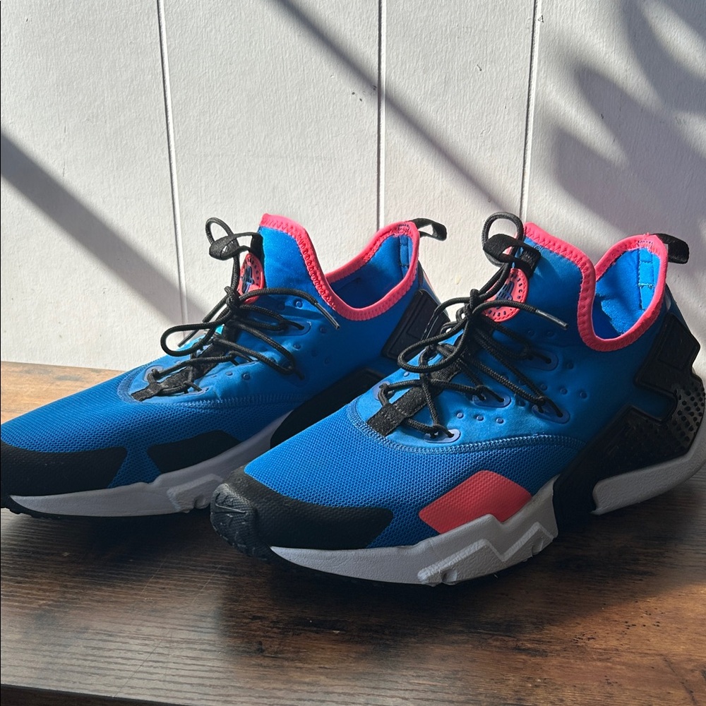 Nike Air Huarache Drift Running Shoe- Size 13